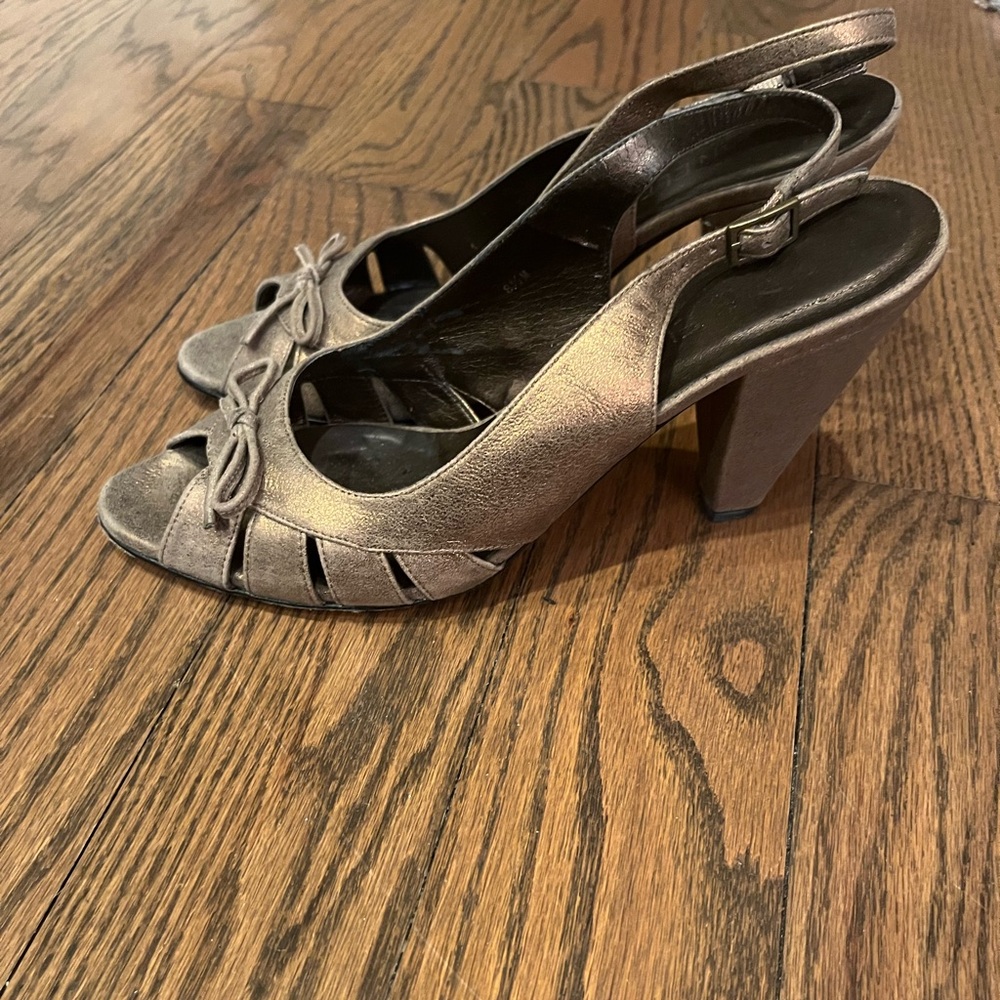 Vaneli Bronze 3.5” heel - Picture 3 of 5